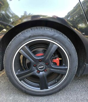 Volkswagen Passat B6 2.0 TDI Sportline - 12
