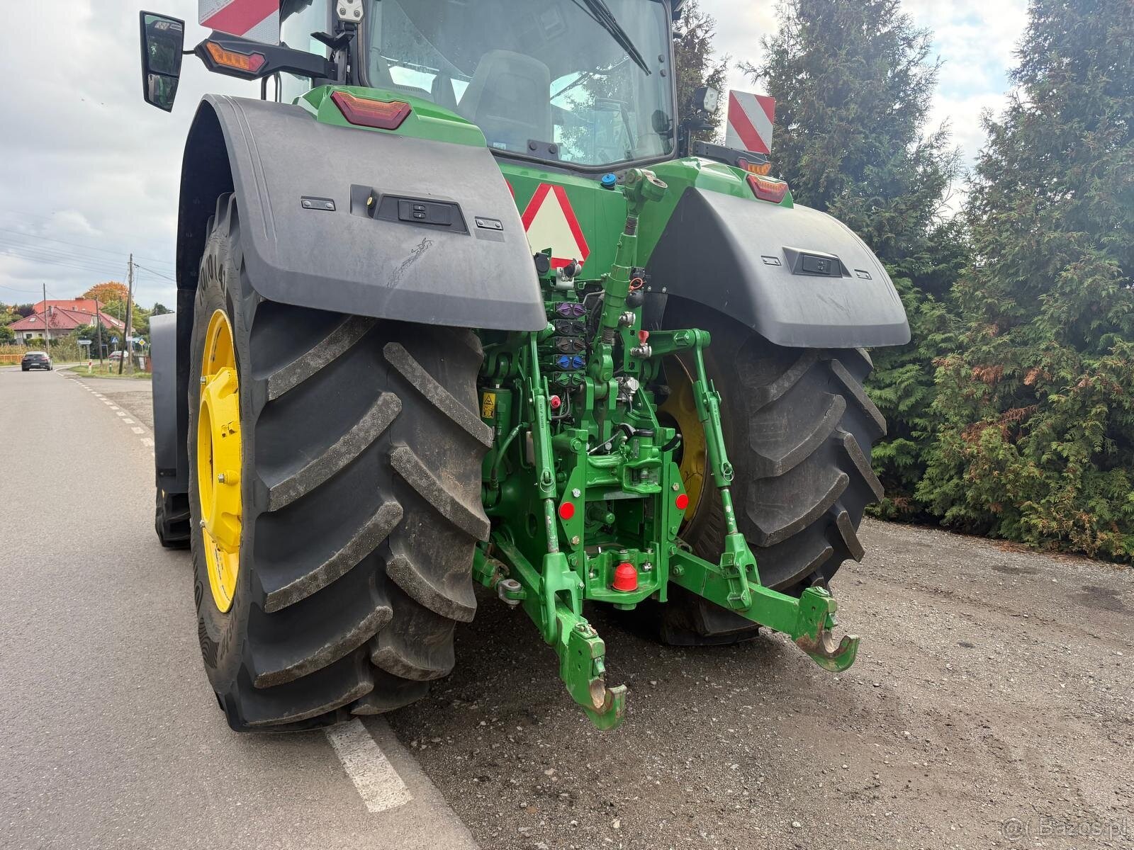 Ciągnik rolniczy John Deere 8R 340 skrzynia E23 rok pro 2021 - 13