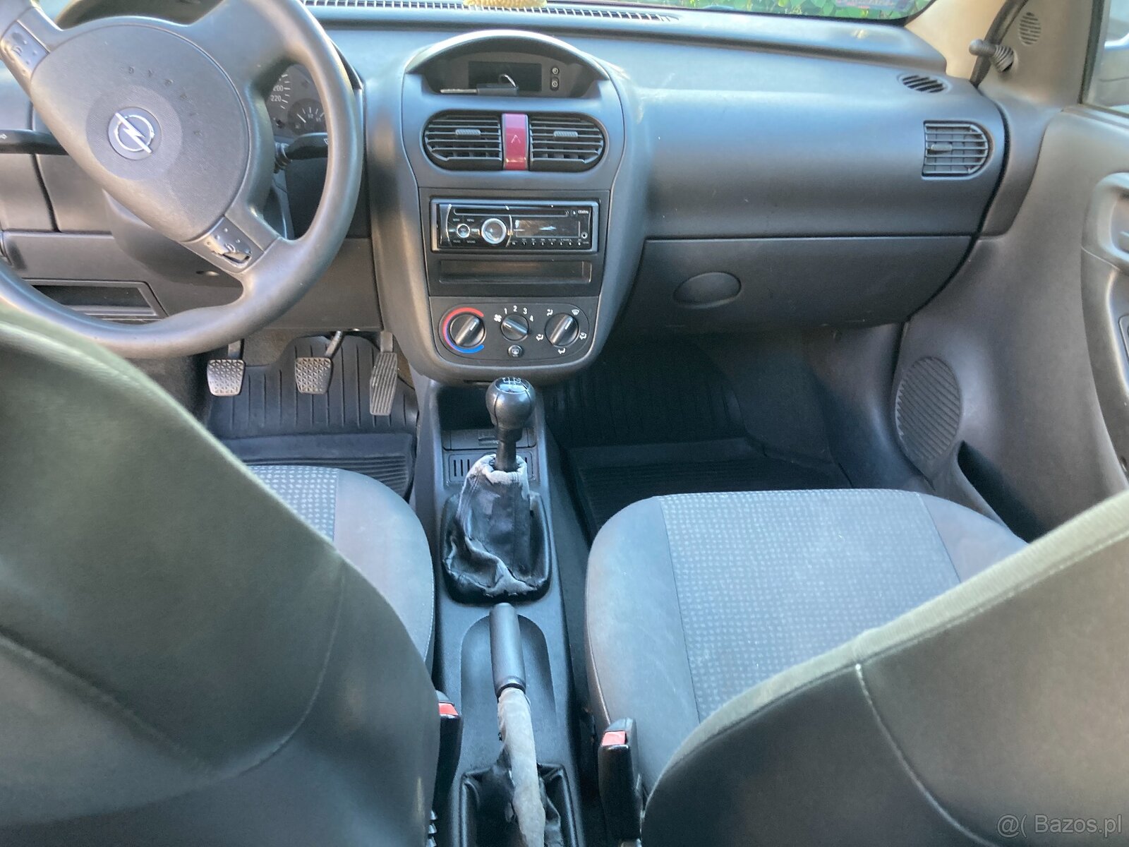 Opel Corsa 1.0 benzyna - 13