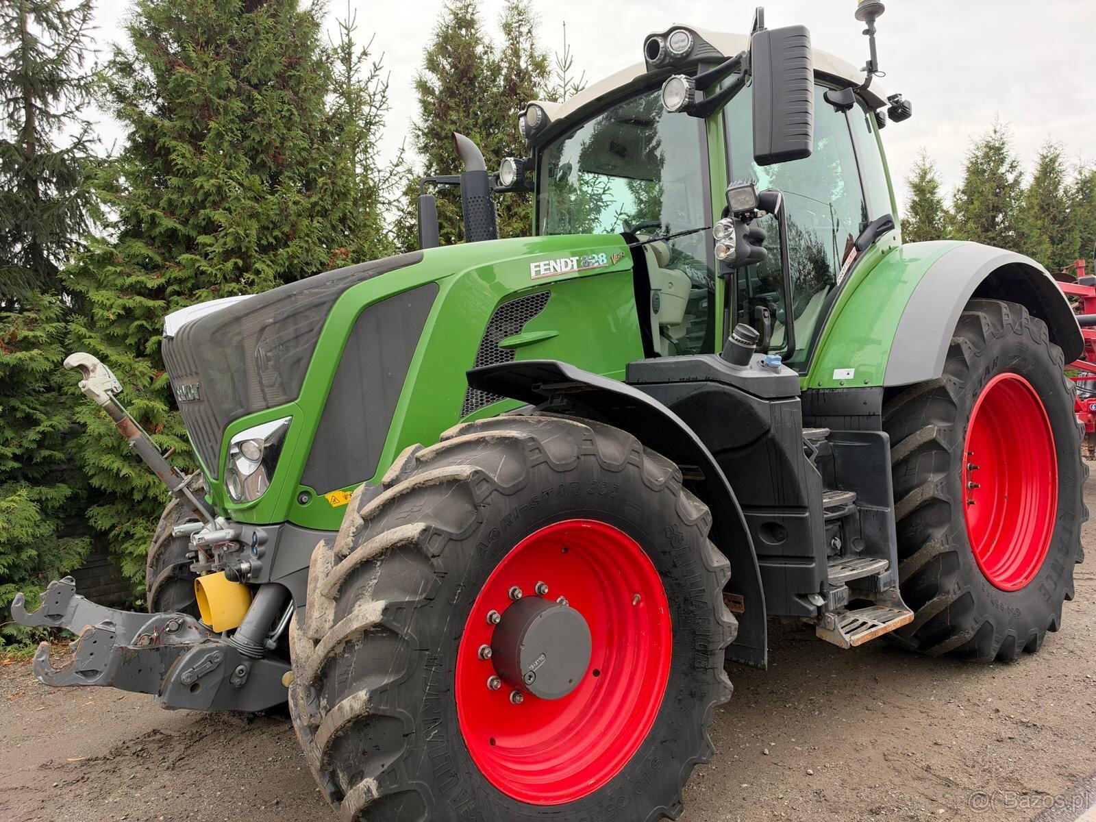 Ciągnik Rolniczy Fendt 828 Vario ProfiPlus RTK sprowadzony p - 13