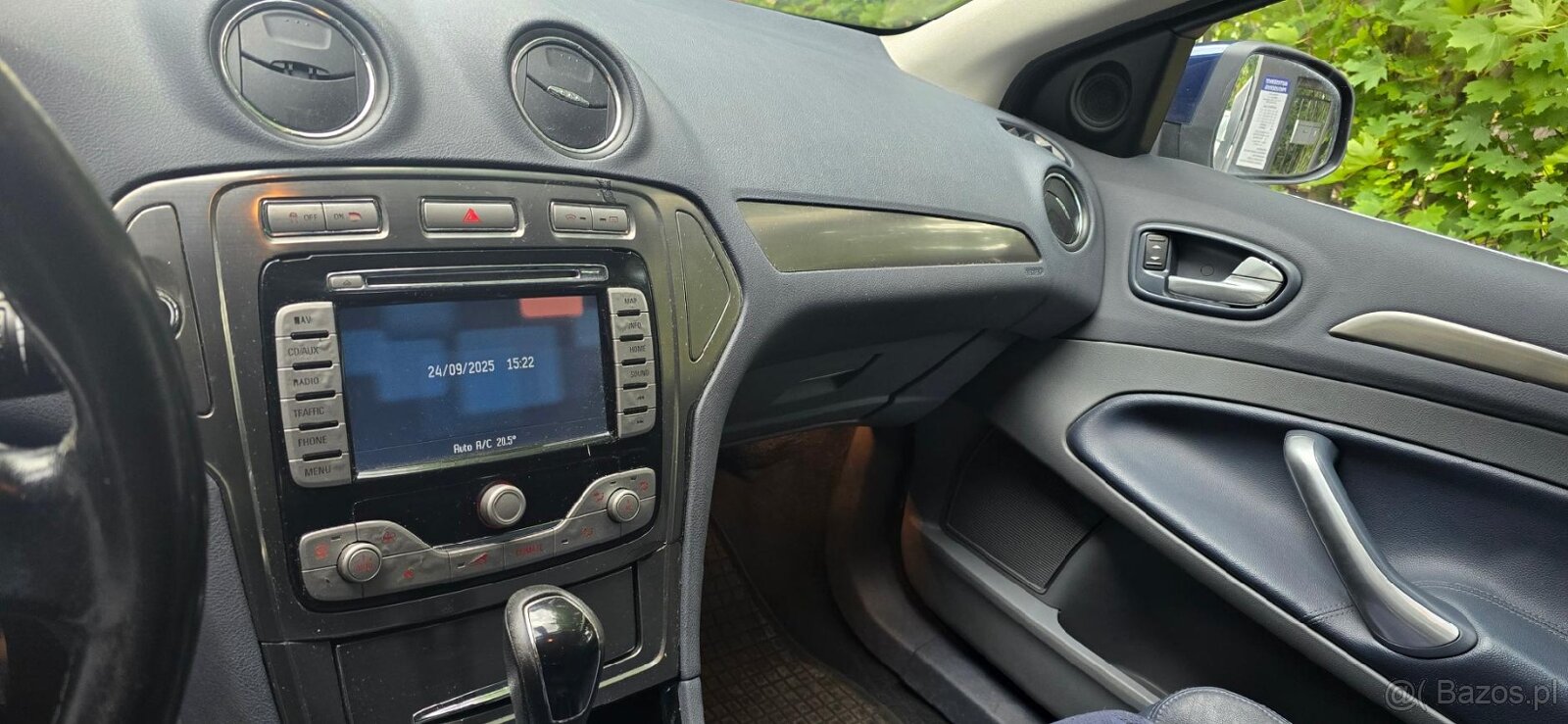 Ford Mondeo combi 2.0TDCI 96kw automat rok-2007 - 13