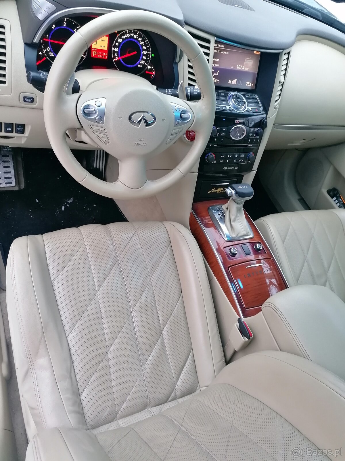 Sprzedam Infiniti. Super stan - 13