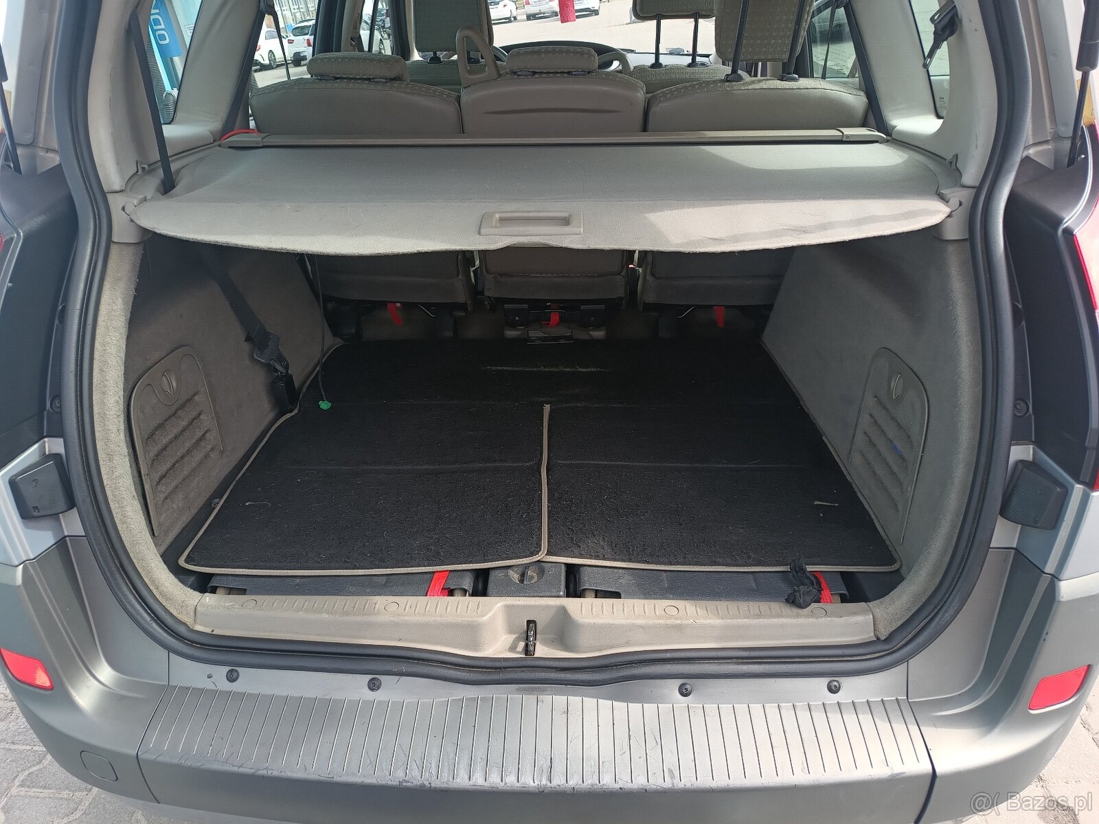 Sprzedam Renault Megane Scenic - 13