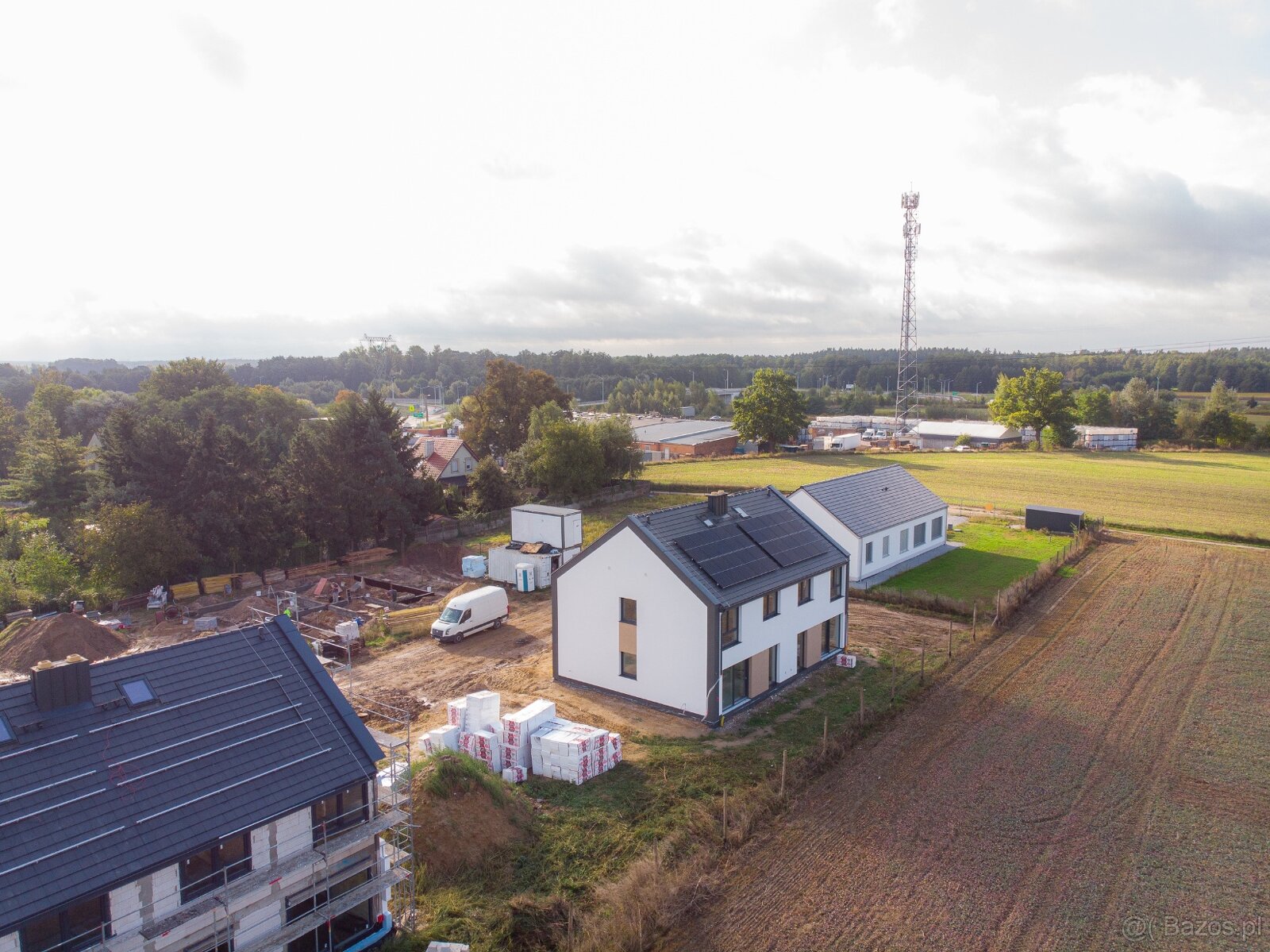 Dom energooszczędny z pompą ciepła i fotowoltaiką - 13