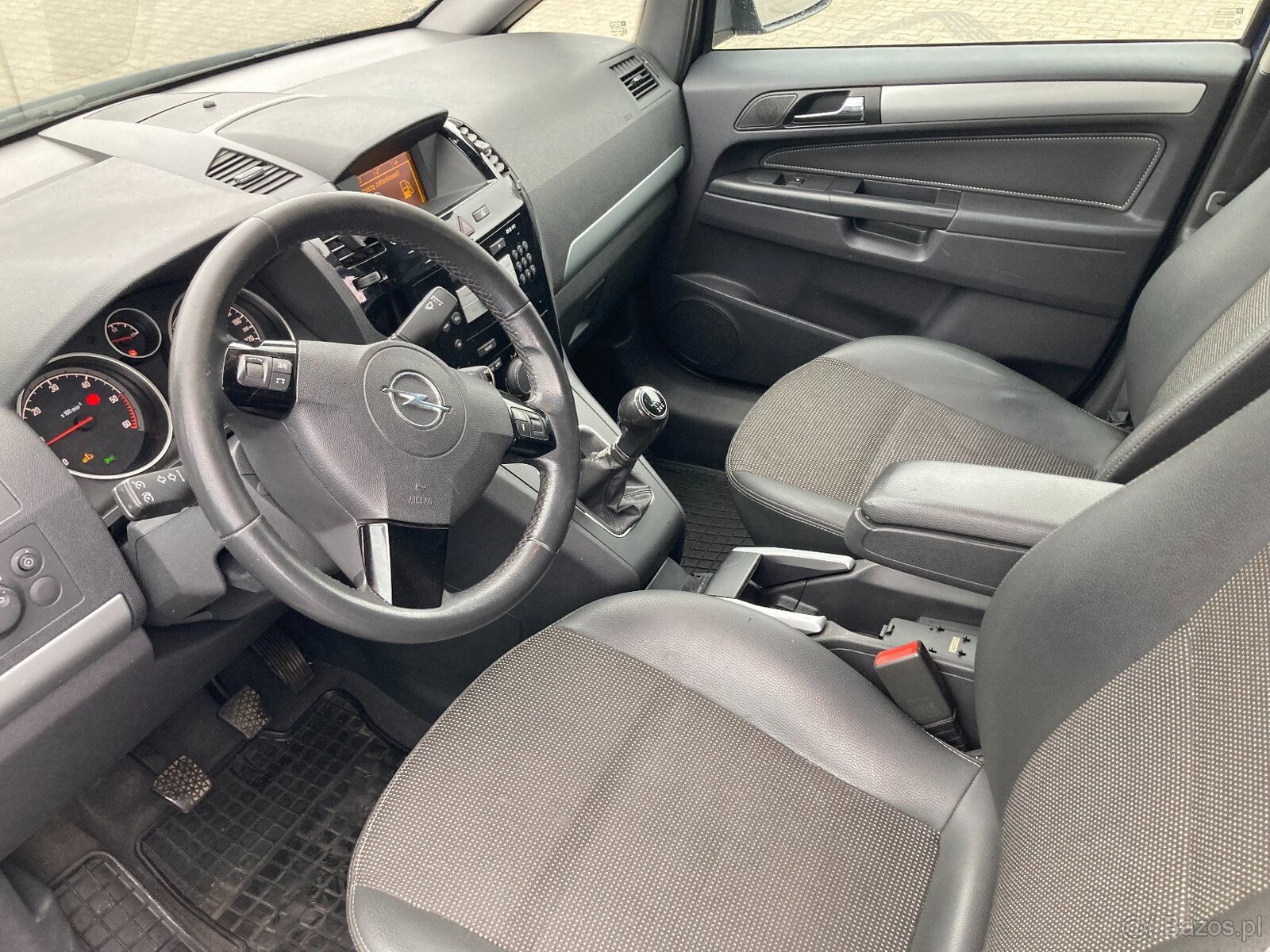 Zafira 1,7 Turbo-DIESEL - 13