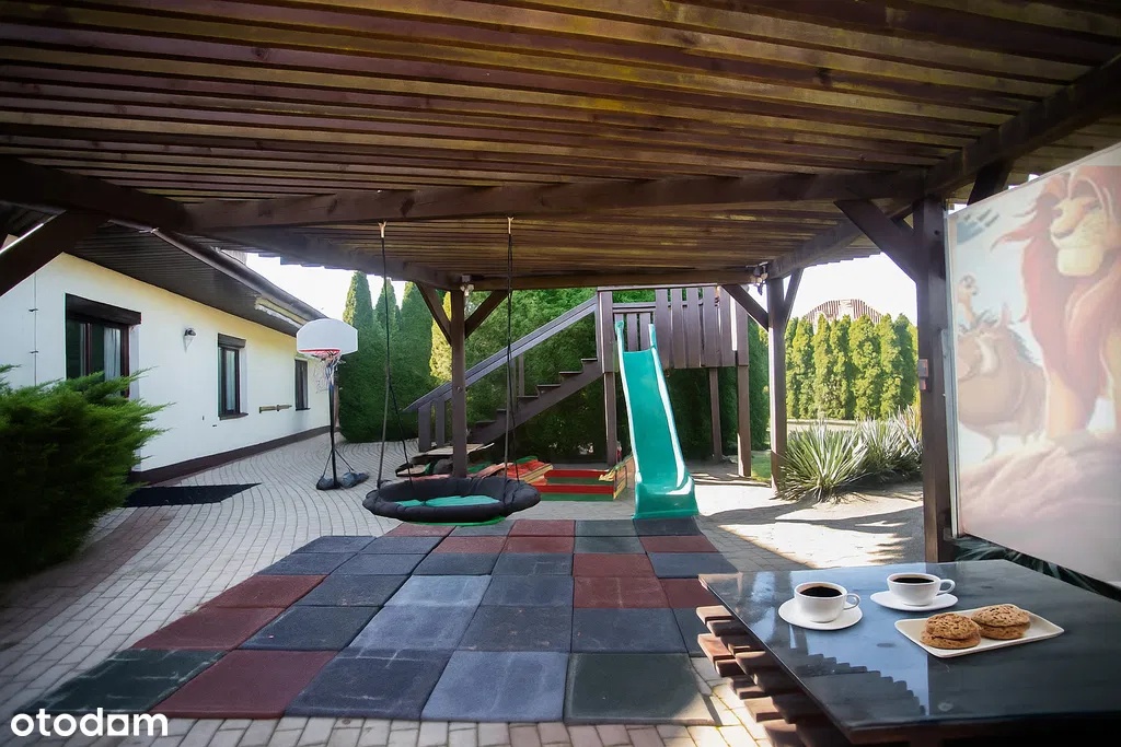 Parterowy dom koło Pabianic, Fotowoltaika, Solary, Smart - 13