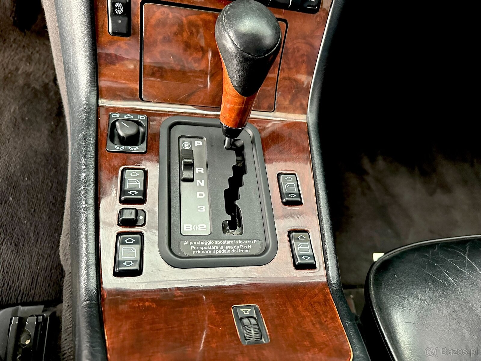 Na sprzedaż legendarny Mercedes-Benz SE 500 "Mamut" W140 - 13