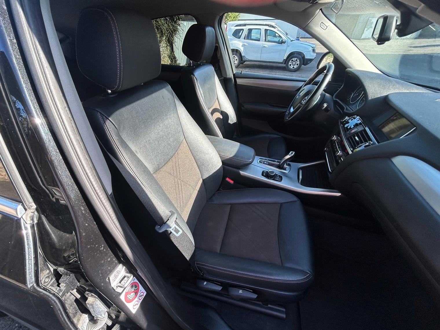 BMW X4 2.0d XDrive 4x4, automat - 13