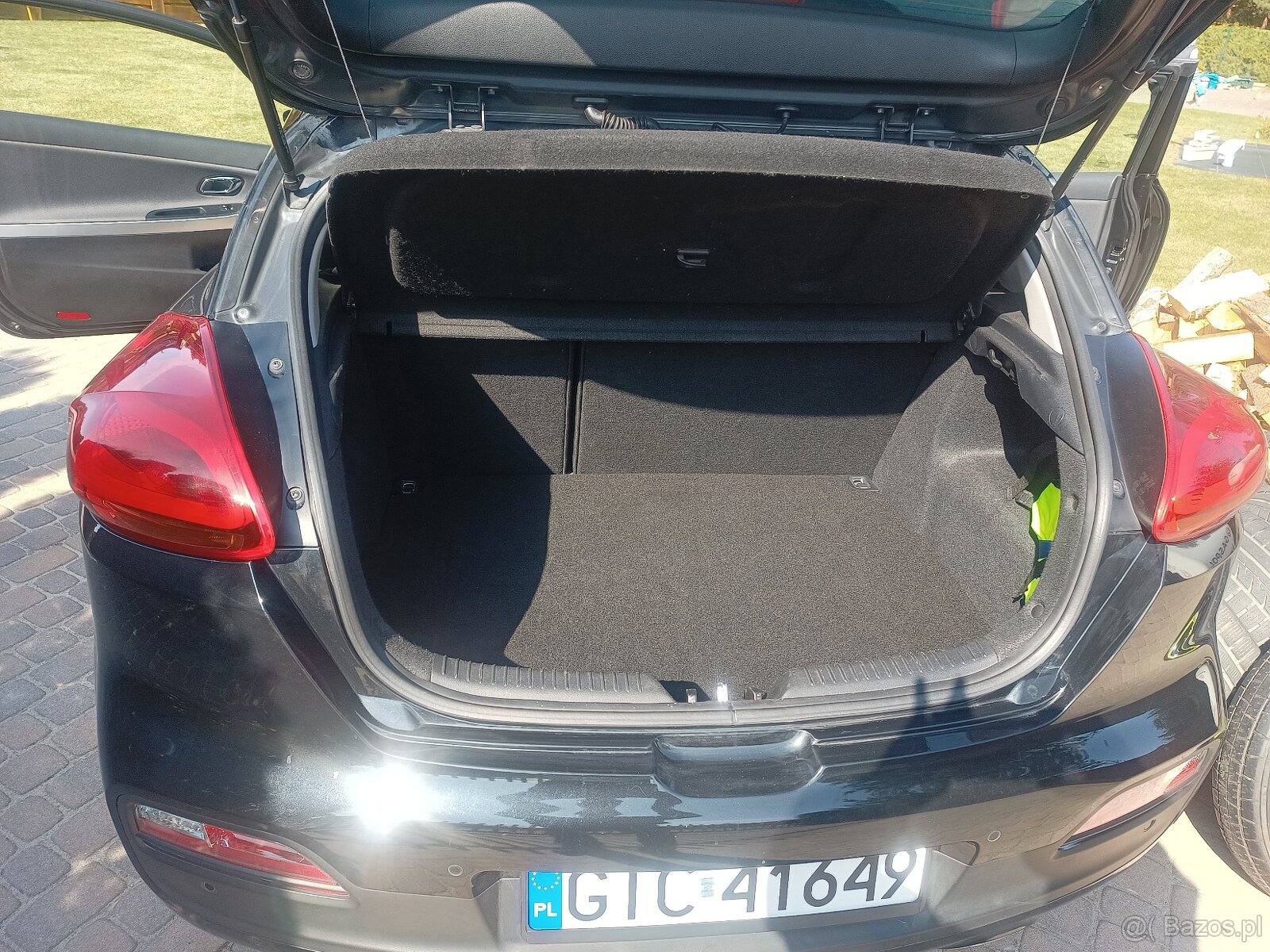 Kia Pro Ceed - 13