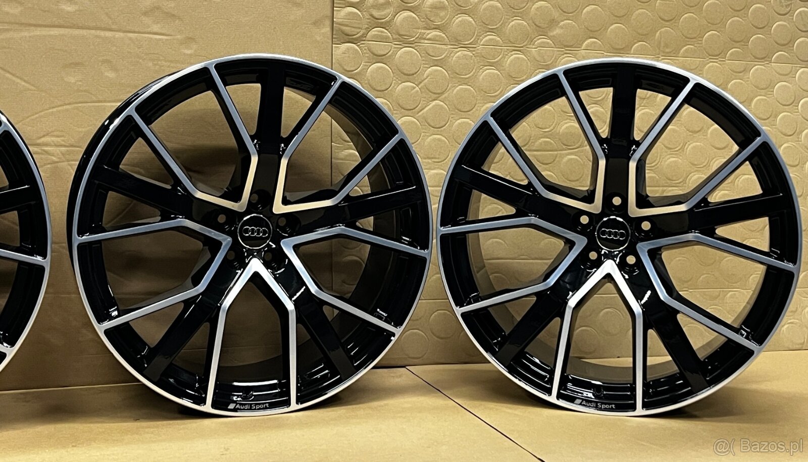 Felgi Audi Q8 SQ8 10J x 22 ET21 4M8601025Q / AQ 5x112 - 13