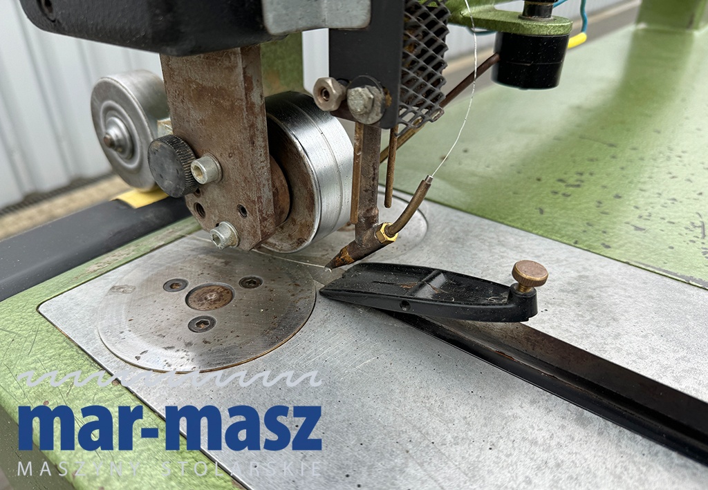 Zszywarka / spajarka do forniru KUPER 900 - 13