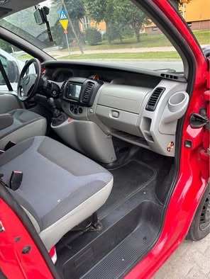 Opel Vivaro 2007 2.0 cdti 115 9osob - 13