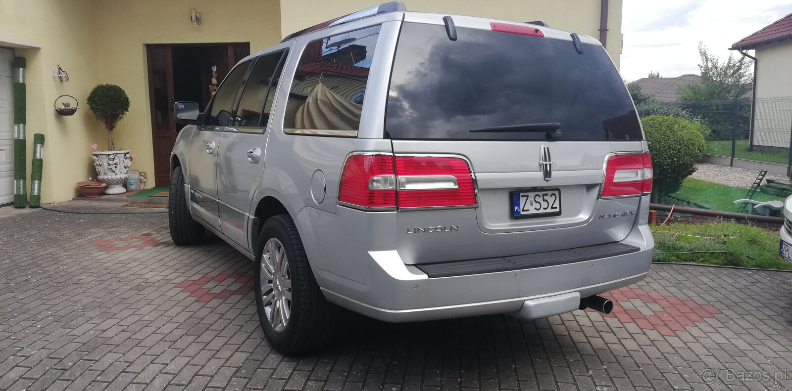 Lincoln Navigator 5,4 l, 4x4, 2012r. automat - 13