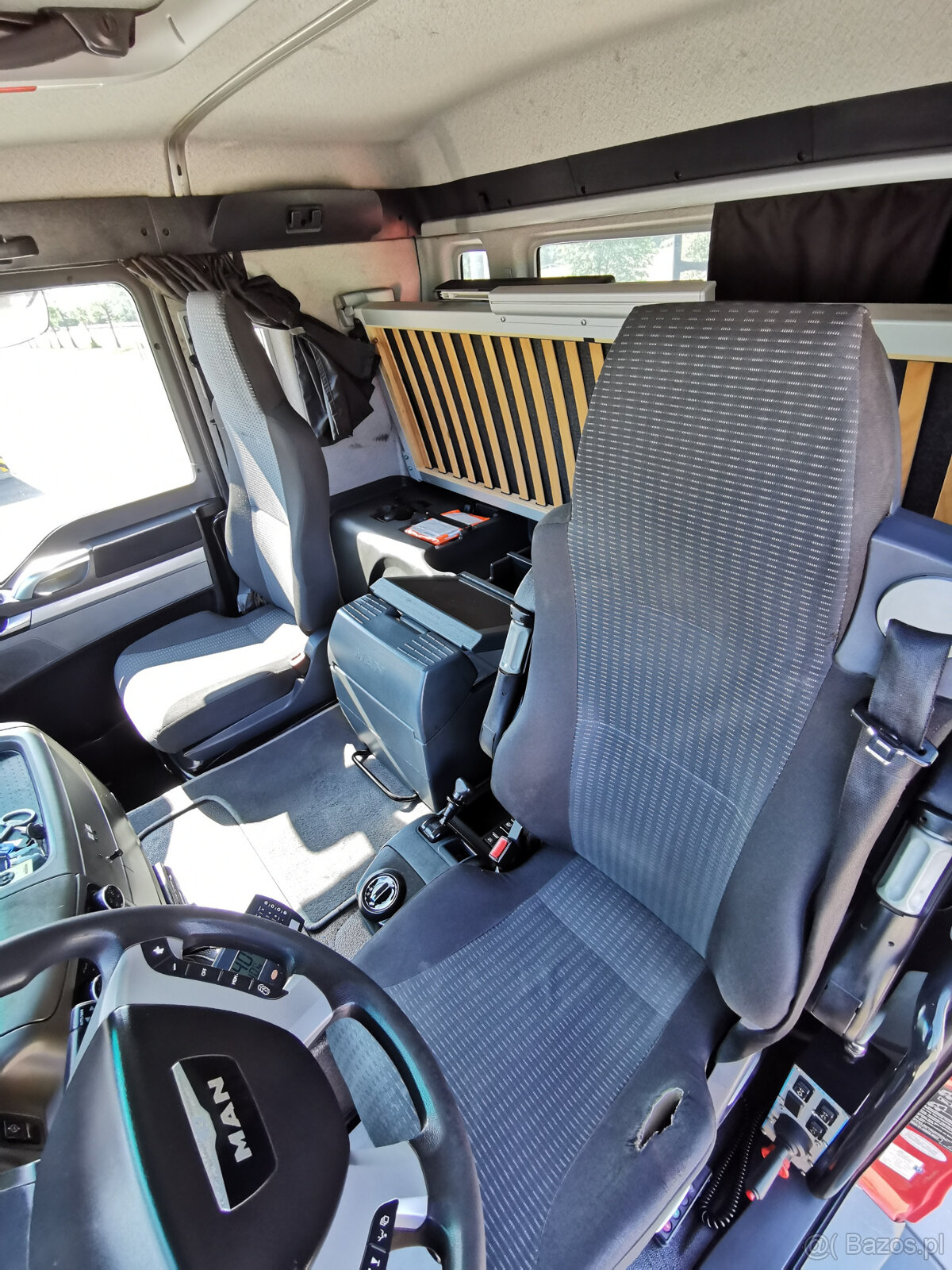 Sprzedam samochód ciężarowy MAN TGS 26.440 6X2-2 BL E5 na zł - 13