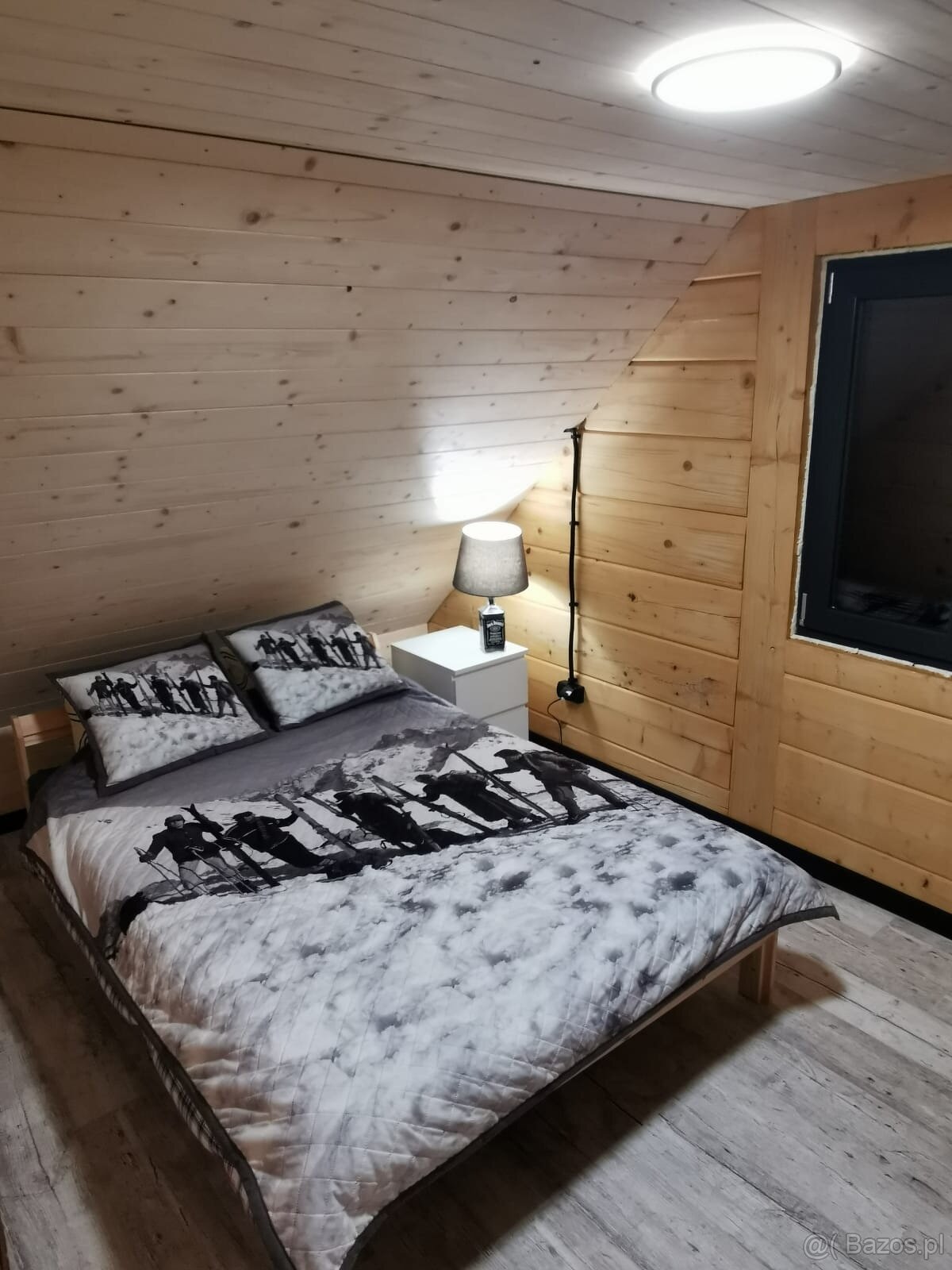 Do sprzedania drewniany domek położony na zielonym Roztoczu. - 13