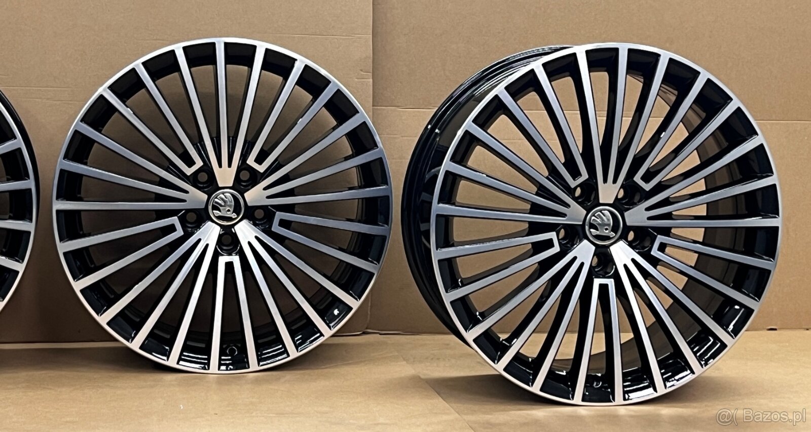 Felgi 19 cali ORYGINAŁ Skoda SUPERB 8Jx19 ET44 5x112 3V0 - 13