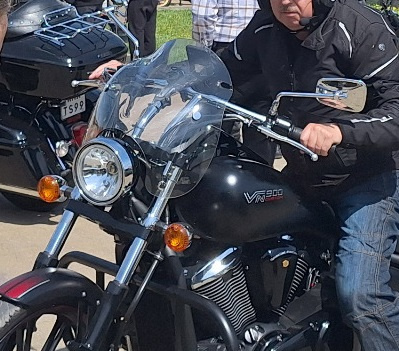 Kawaski VN900 Vulcan 2011 - 13