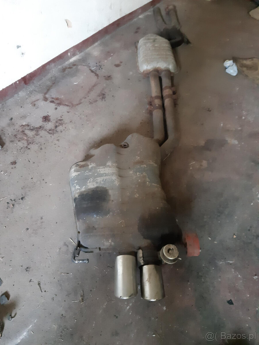 AUDI A8 D2 6.0 W12 420 km - cześci - 13