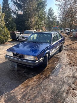 Volvo 780 coupe bertone V6 - 13