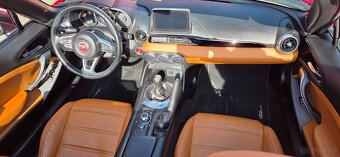 Fiat 124 Spider 1.4 Turbo MultiAir - 13