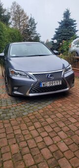 Lexus ct200h hybrid - 13