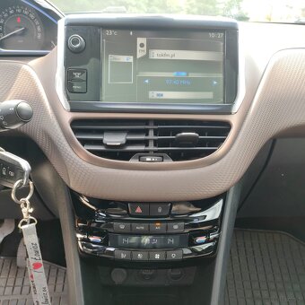 Peugeot 2008 (2014) - 1.6 120KM, Salon Polska, FV23% Panoram - 13