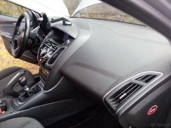 Ford Focus ładny,zadbany.179 tyś,przebiegu - 13