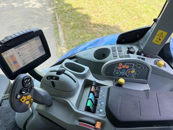Ciągnik Rolniczy New Holland T7.260 rok 2014 8100mth PowerSh - 13