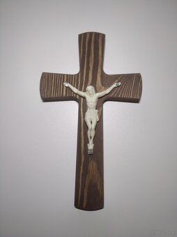 Madonna, Jezus, posągi, krzyż, świecznik, miska - 13