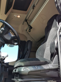 Sprzedam ciągnik siodłowy MERCEDES-BENZ ACTROS 1851 LS E6 - 13