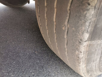 Sprzedam silos naczepowy FELDBINDER KIP o pojemności 63 m3 - 13