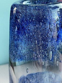 SZKŁO ARTYSTYCZNE - NIEBIESKI WAZON PULEGOSO - 13