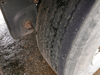 Sprzedam naczepę skrzyniową KRONE SD - USZKODZONĄ - 13