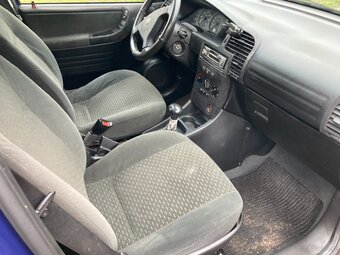 Opel Zafira 7-Osobowa 2.0 diesel - 13