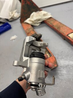 Aquablasting Machine - 13