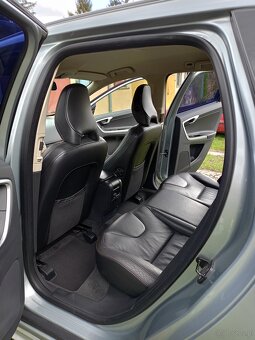 Sprzedam Volvo XC60 - 13
