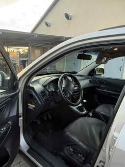 Hyundai Tuson 2.0 CRDI - 13