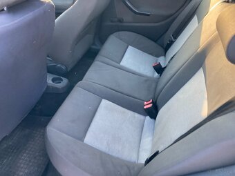 Cordoba 1.4 Benzyna - 13