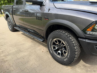 DODGE RAM 1500 REBEL - 13
