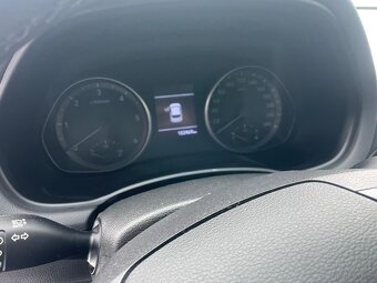 Hyundai I30 1.6CRDi 85kw, r.10/2019, klimatronic, nawigacja - 13