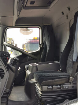 Sprzedam ciężarówkę MERCEDES-BENZ ATEGO 816 EURO 6 z platfo - 13