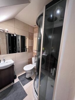 Piętrowy dom 160 m² na dużej działce – Skalmierzyce - 13