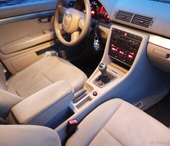 Audi a4 kombi 1.8 turbo  benzyna - 13