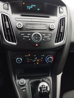 Ford Focus mk3 kombi Ledy przód i Tył Alu felgi bardzo ładny - 13