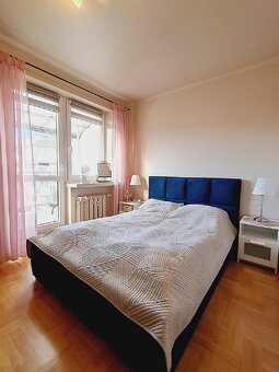 3 pokojowe mieszkanie, 52.80m2, duży balkon, III piętro, os. - 13