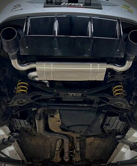 Ford Focus RS MK2 - 13