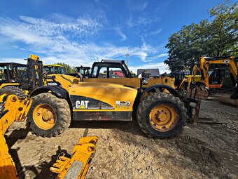 CATERPILLAR TH330B ŁADOWARKA TELESKOPOWA 2004r. | JCB 531-70 - 13