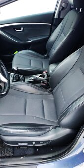 Hyundai i30 - 13