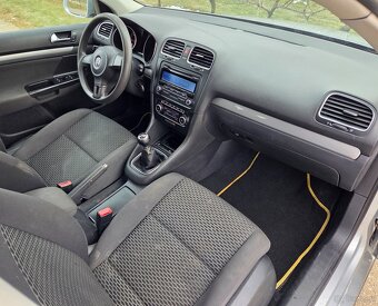 Volkswagen Golf 1.6 TDI 4-Motion R.V.01/2011 - 13