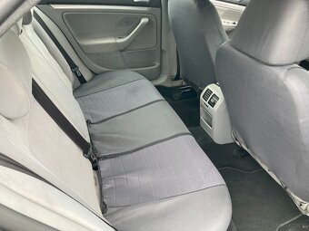 Jetta 2.0 TDI 150-KM - 13